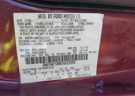 2007 Mercury Grand Marquis Ls z USA, uszkodzony, nr VIN 2MEFM75W87X622392